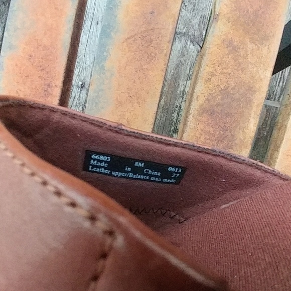 Brown Clark Clogs - Picture 3 of 3